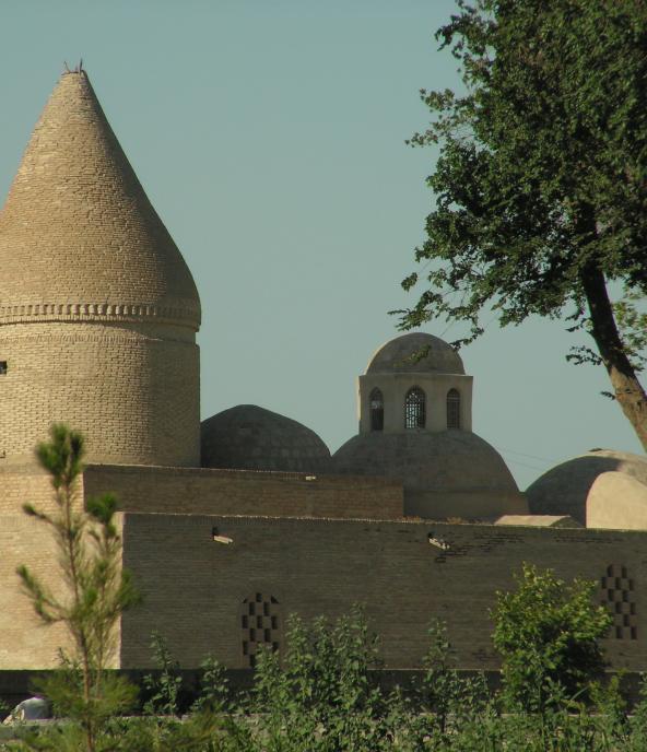Khwarazm-style conical dome
